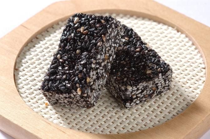 Sesame Chikki